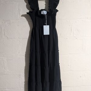 Elegant Black Midi Dress